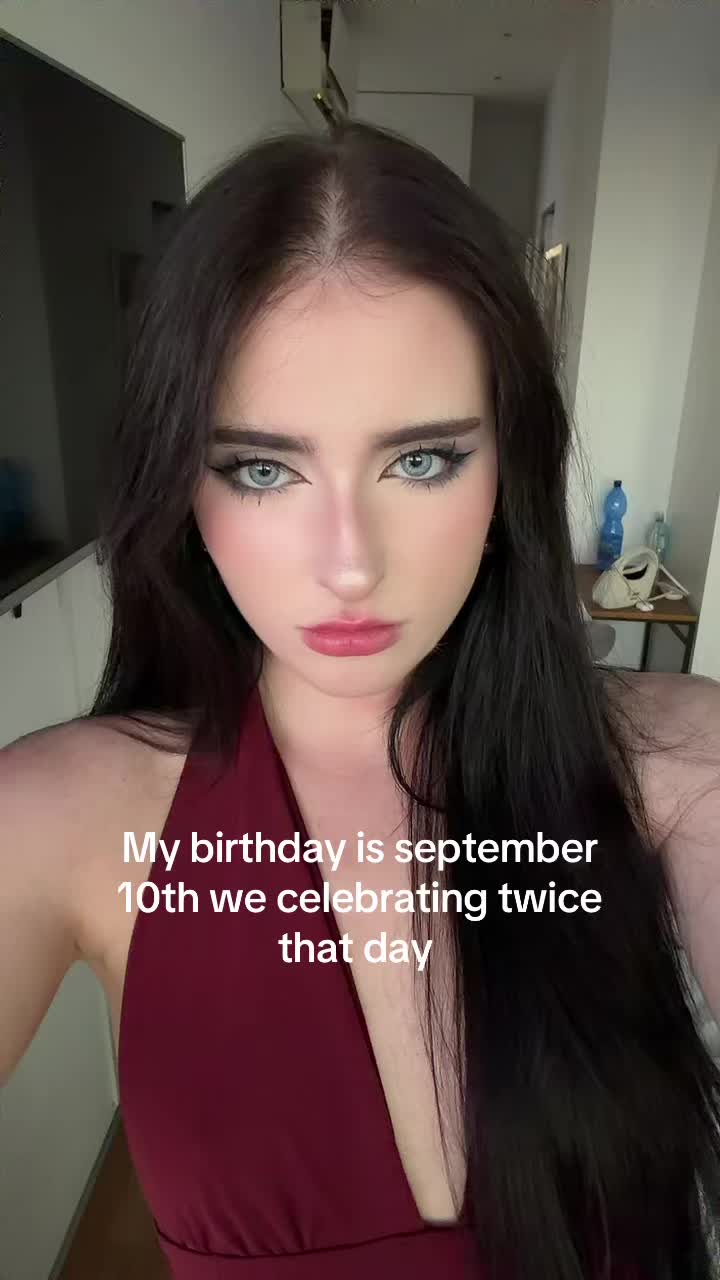 @livingforlola