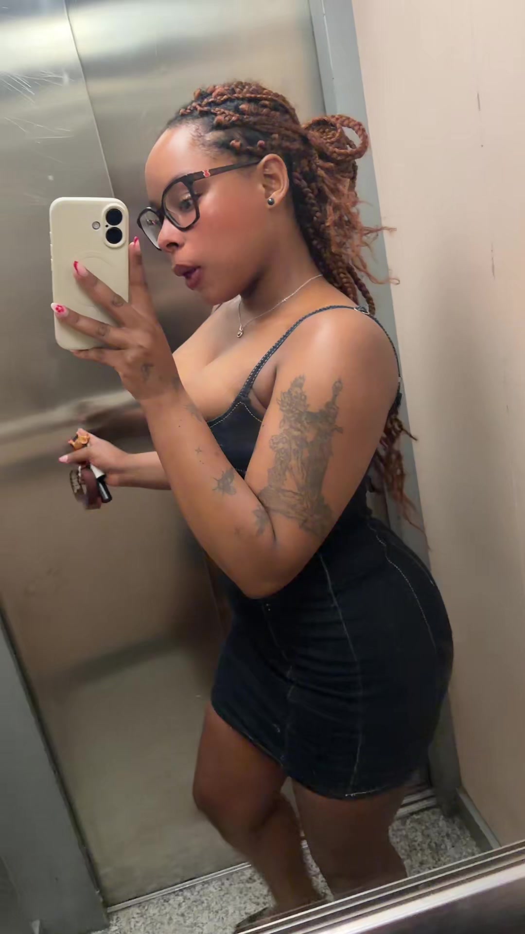 @nerelyn04