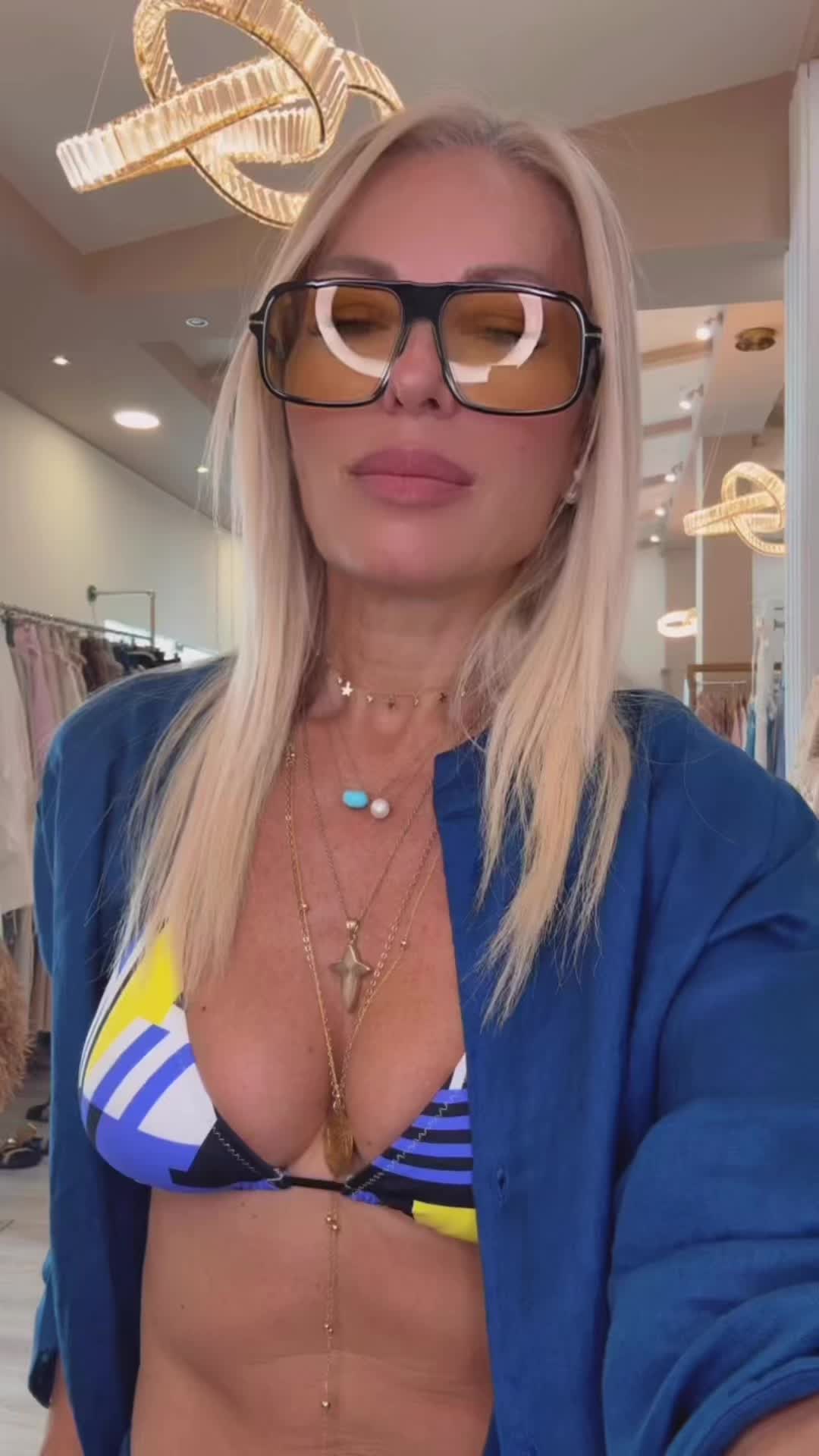 @Islandboutique by Elsa Toli