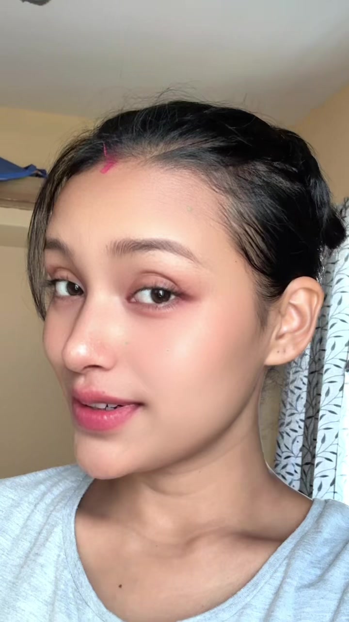 @Nepali 👩❤️👨Malayali