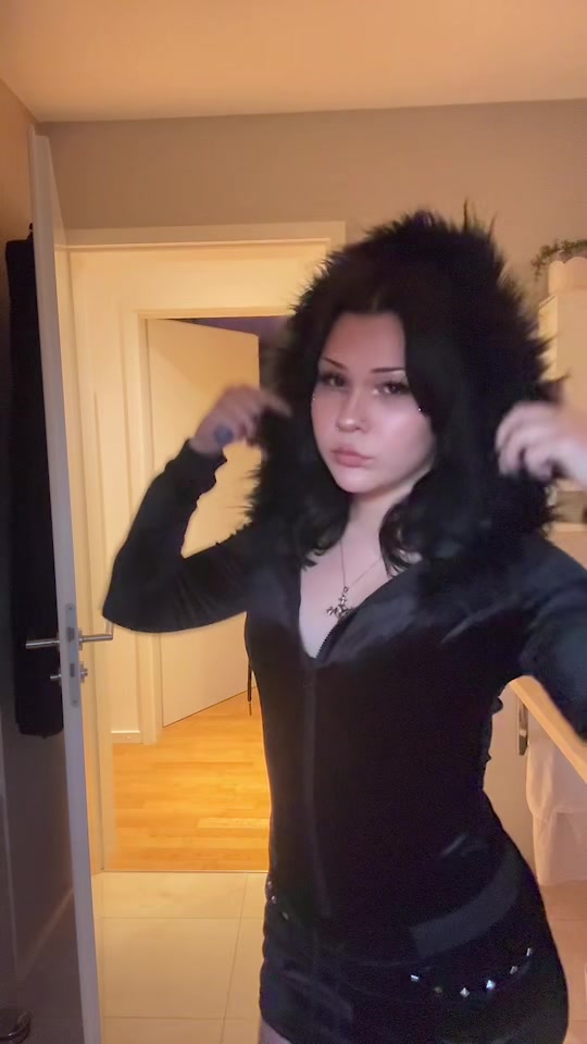 @𝐂