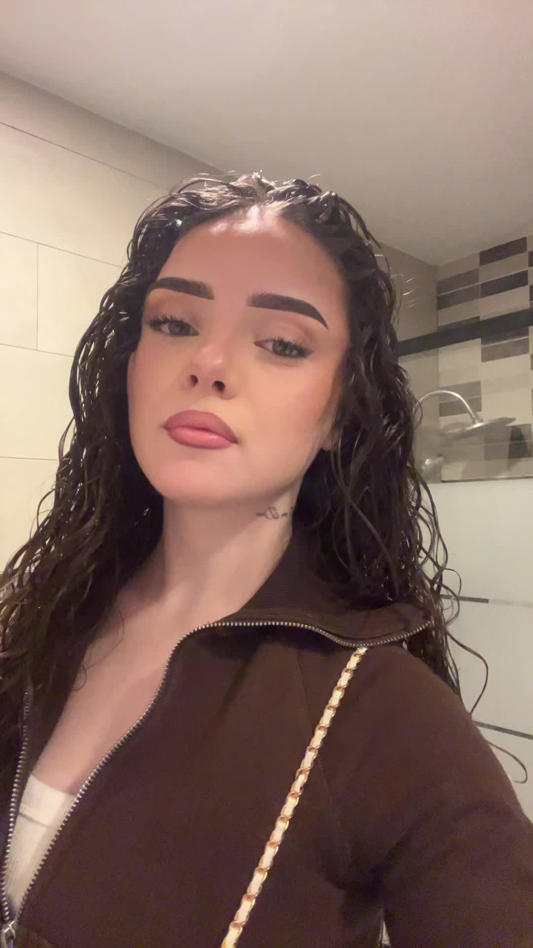 @aari.diiaz