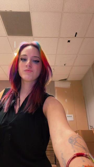 @thatrainbow_girl🌈✨🧿