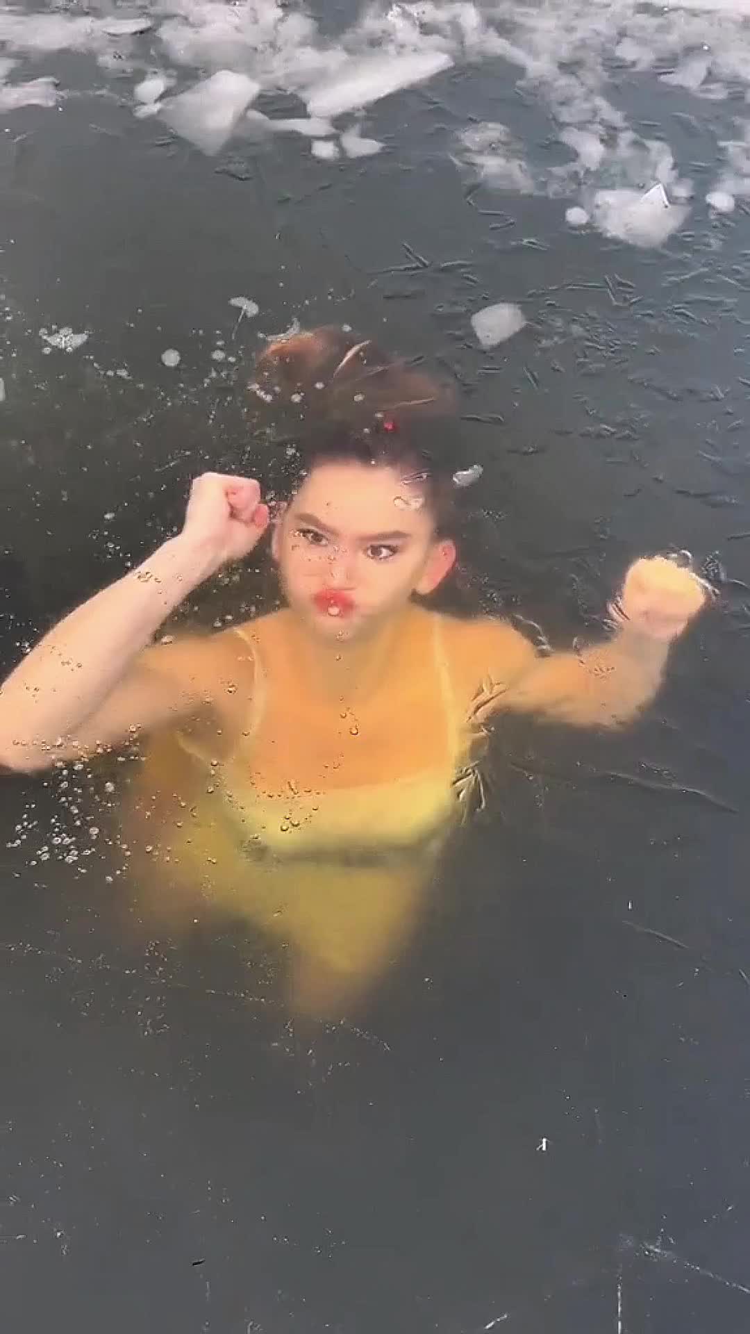 @mrstoryy
