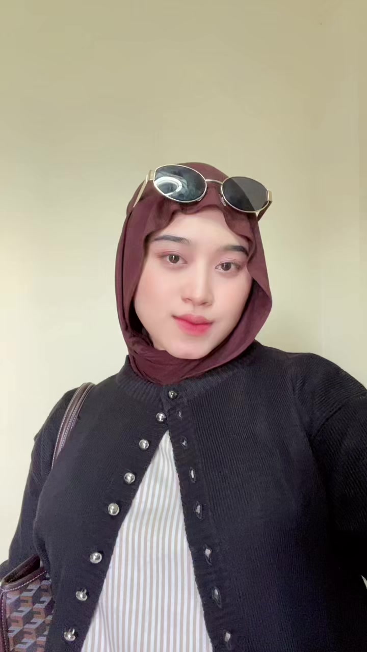 @farahdns