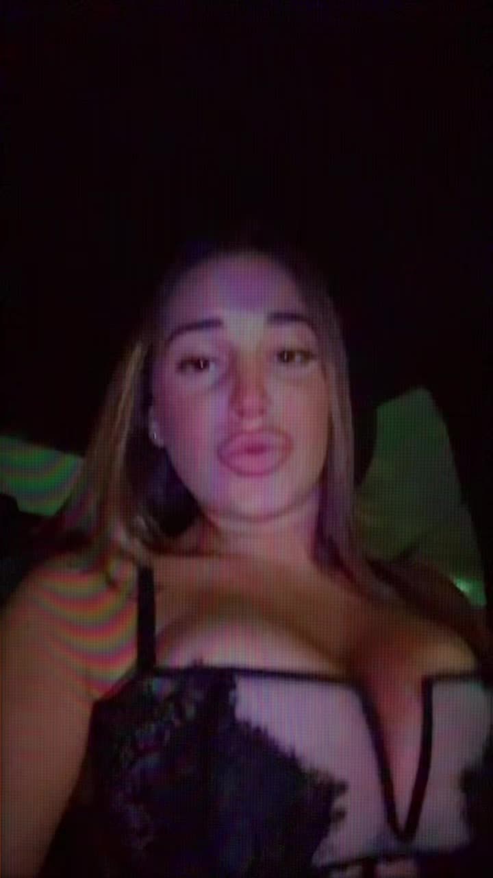 @𝐸𝓂𝓎