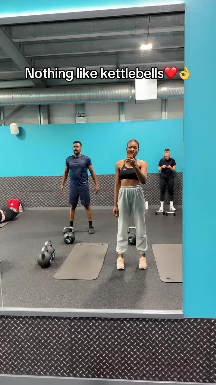 @Mezzibanks