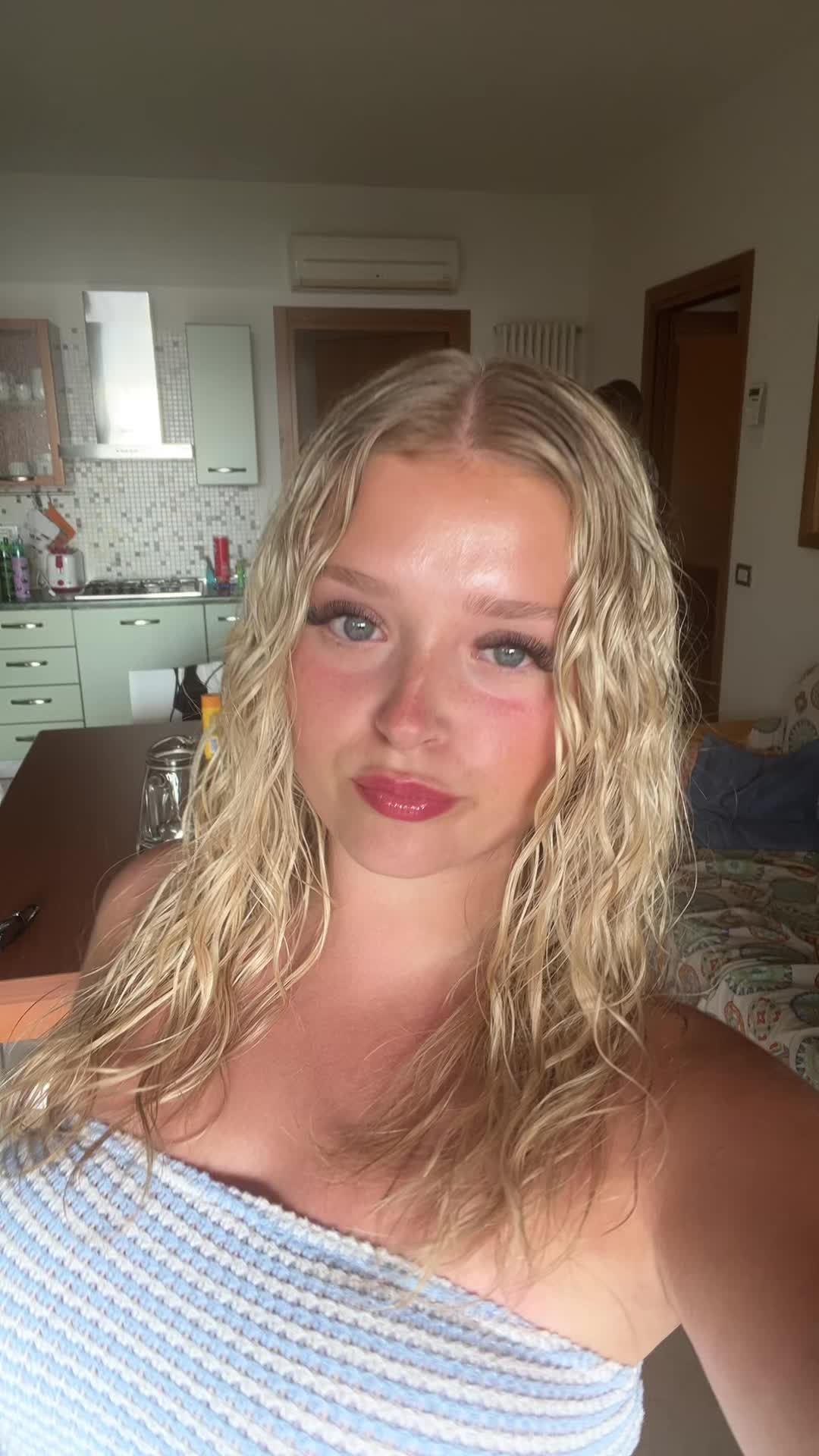 @Ellie♥️