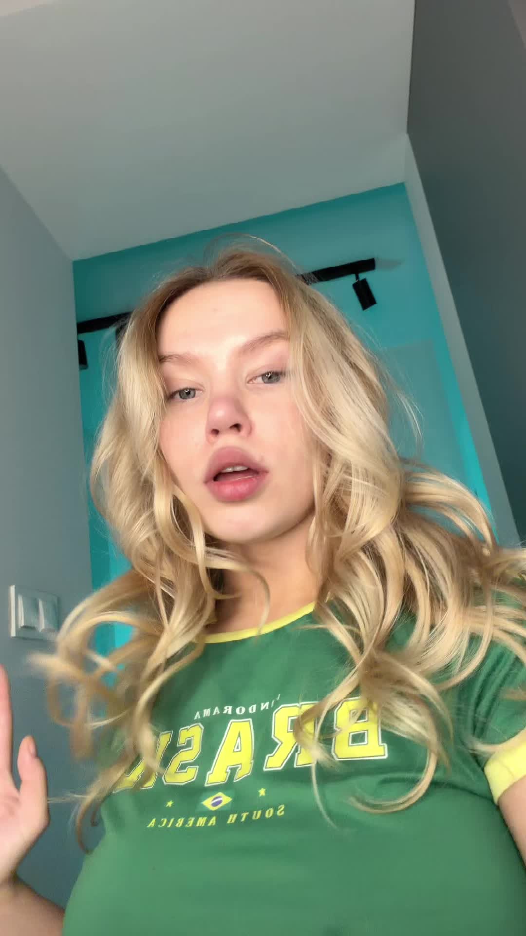 @YourViksi