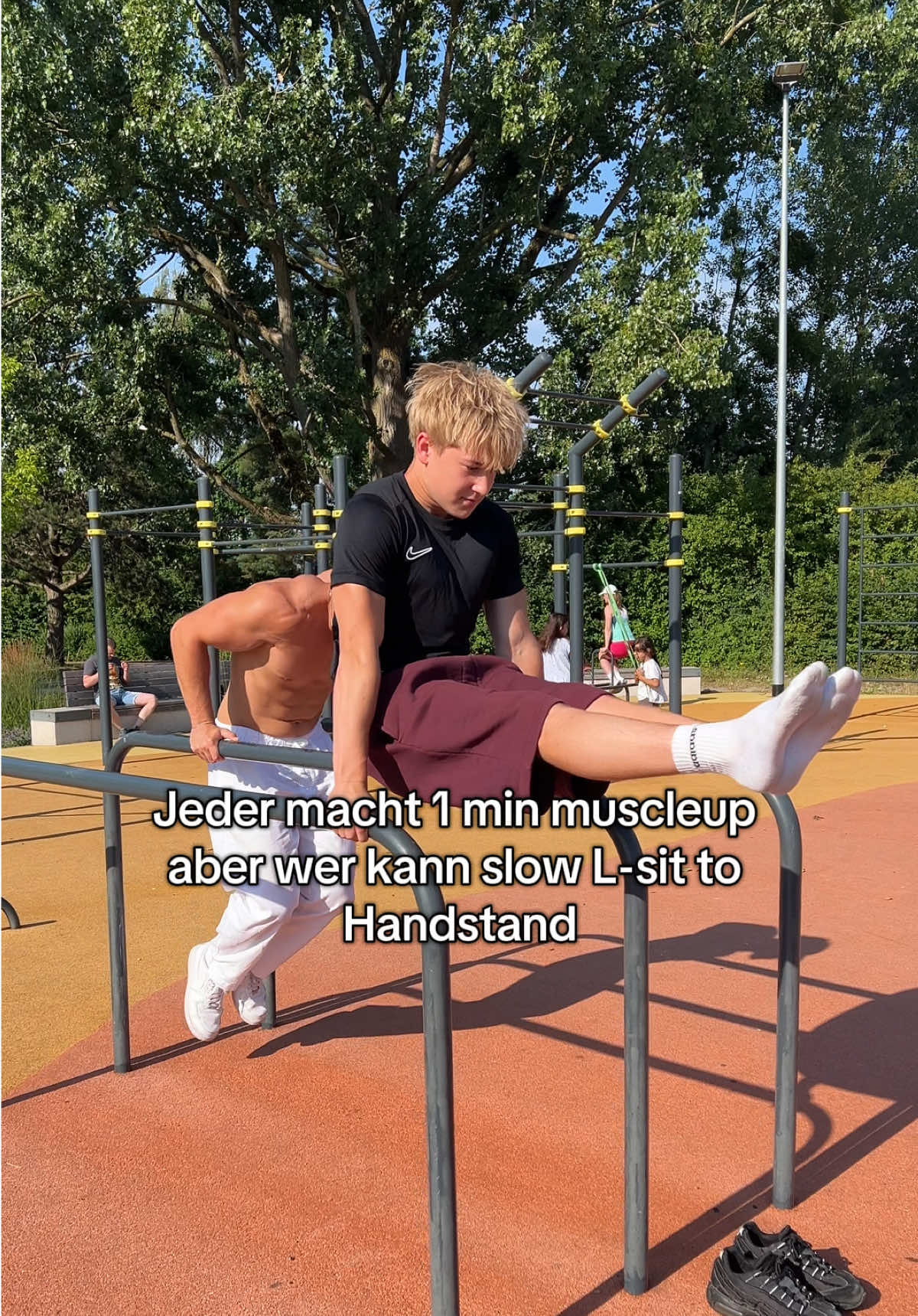 @levistatics