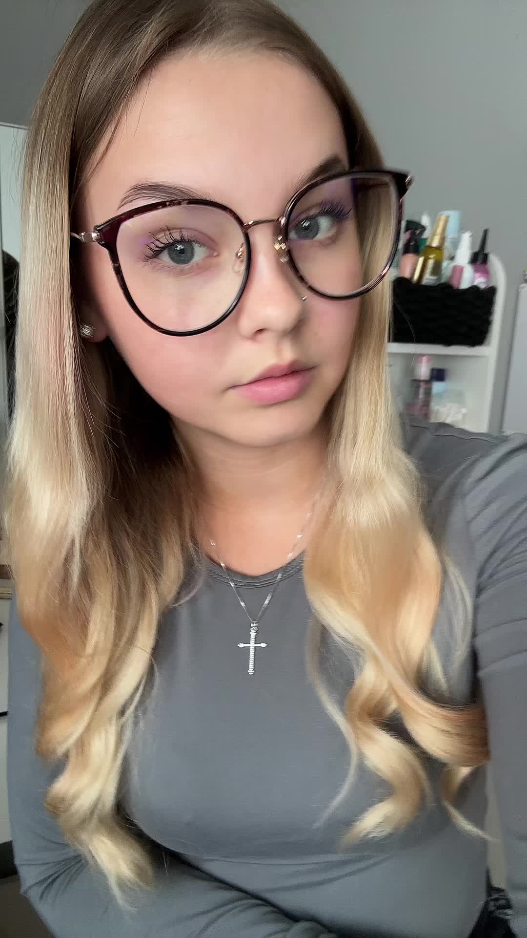@alina🫧
