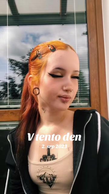 @Adela Pelclova