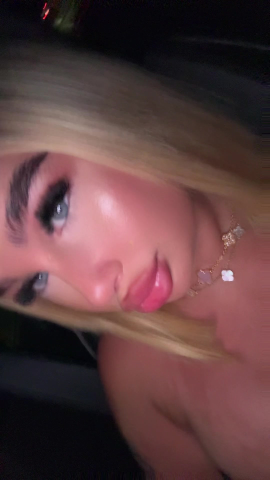 @daisseymourx