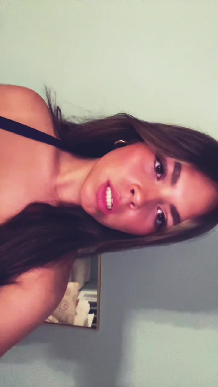 @mia_secret