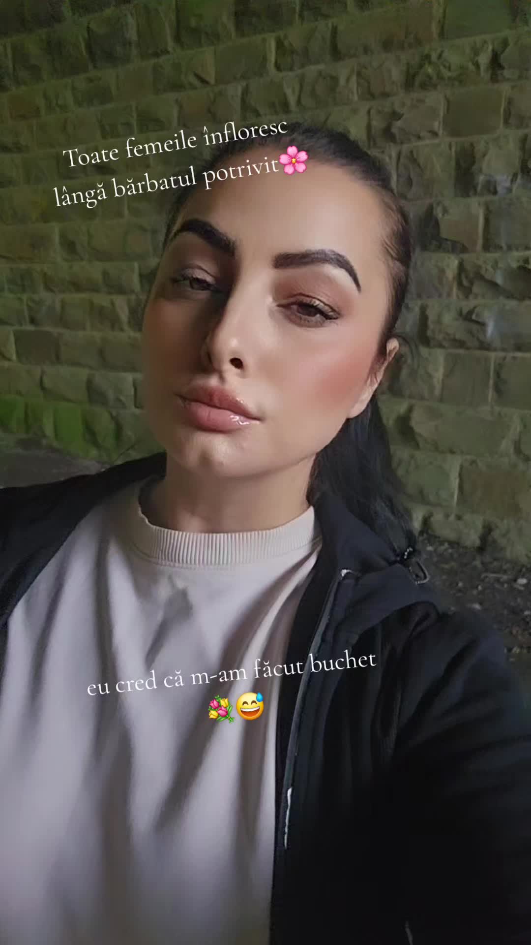 @✨️Røxanna-Andreea M.✨🌦💀