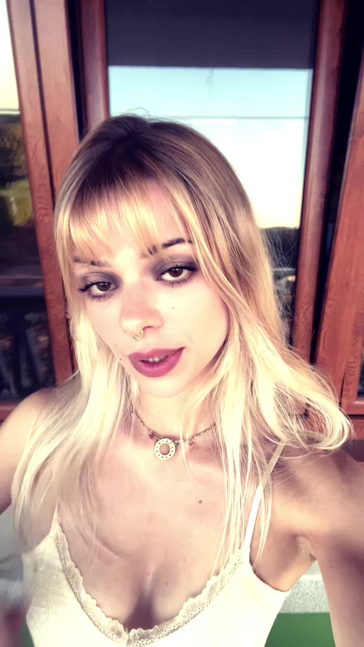 @lariuuuus