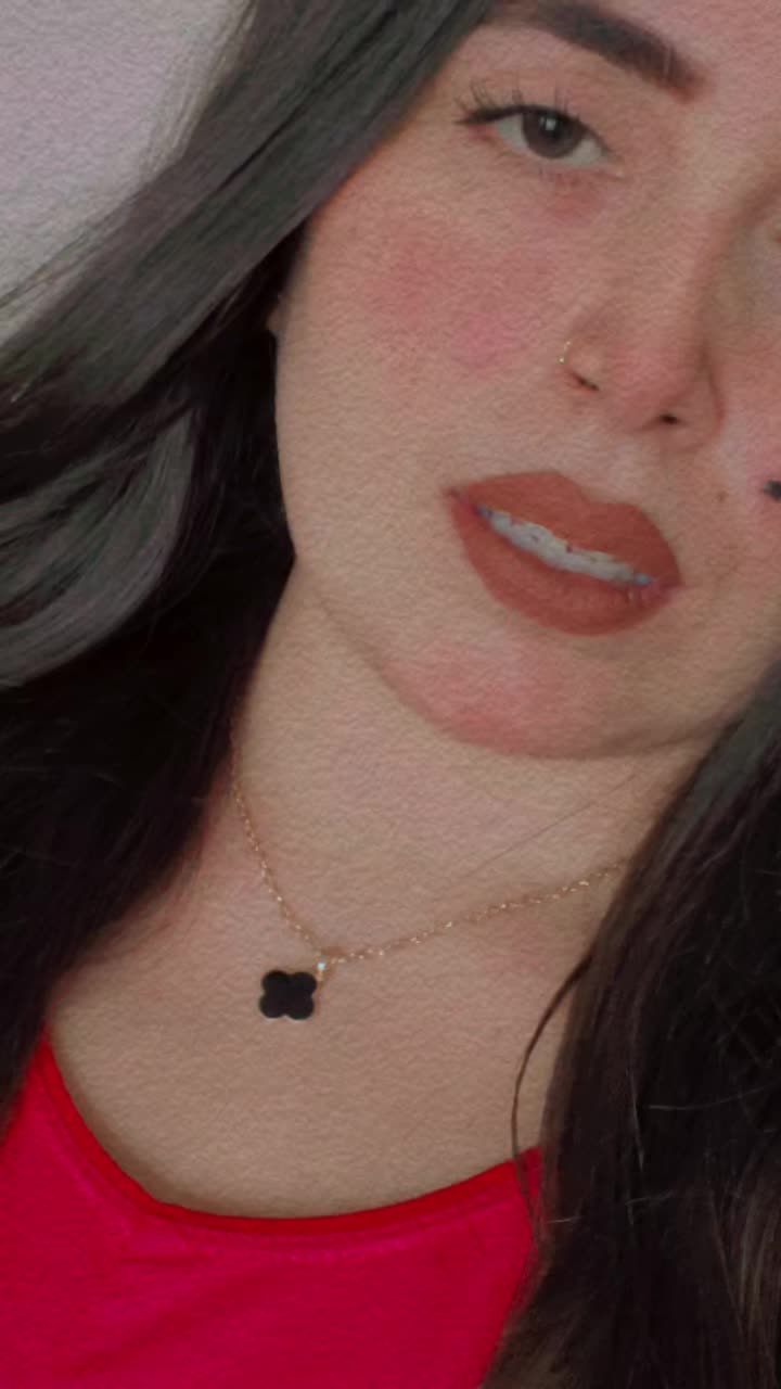 @missqueen2064
