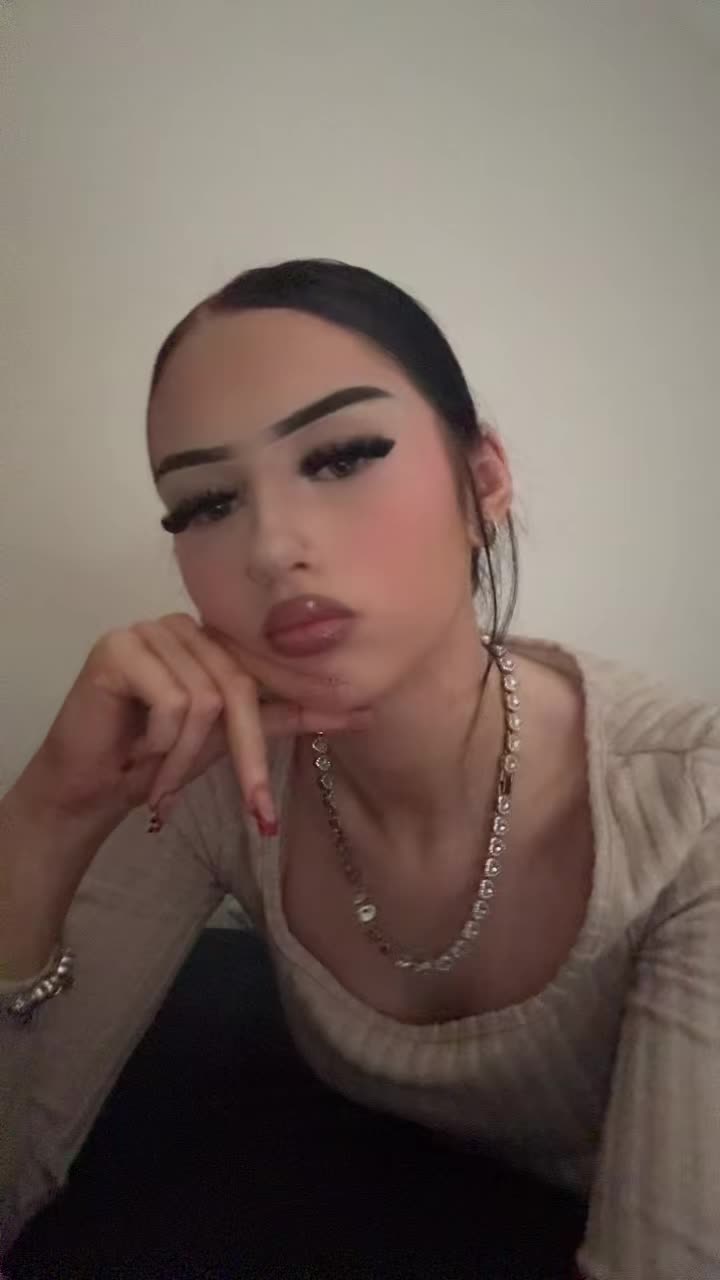 @niamhᥫ᭡&rsquo;
