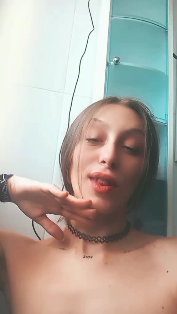 @Meryyy🌸💞✨🦋🫧👽💣