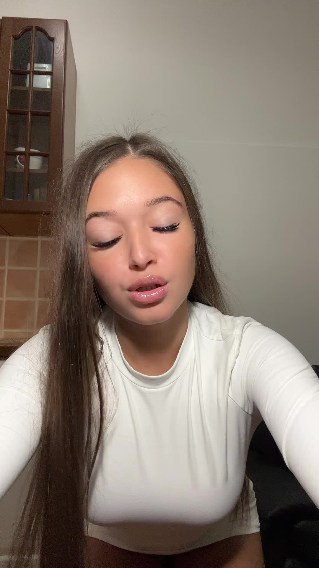 @Ayuraglam