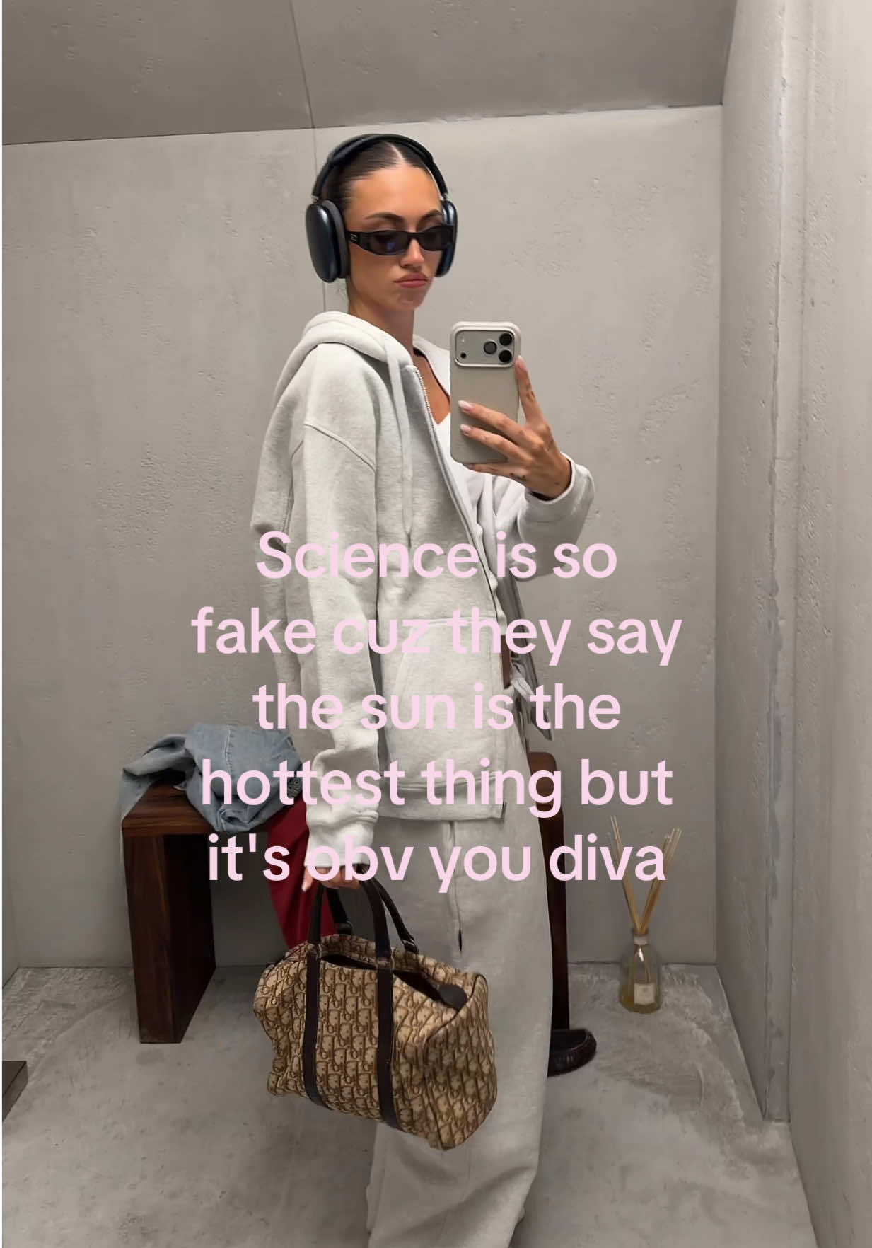 @Aprils