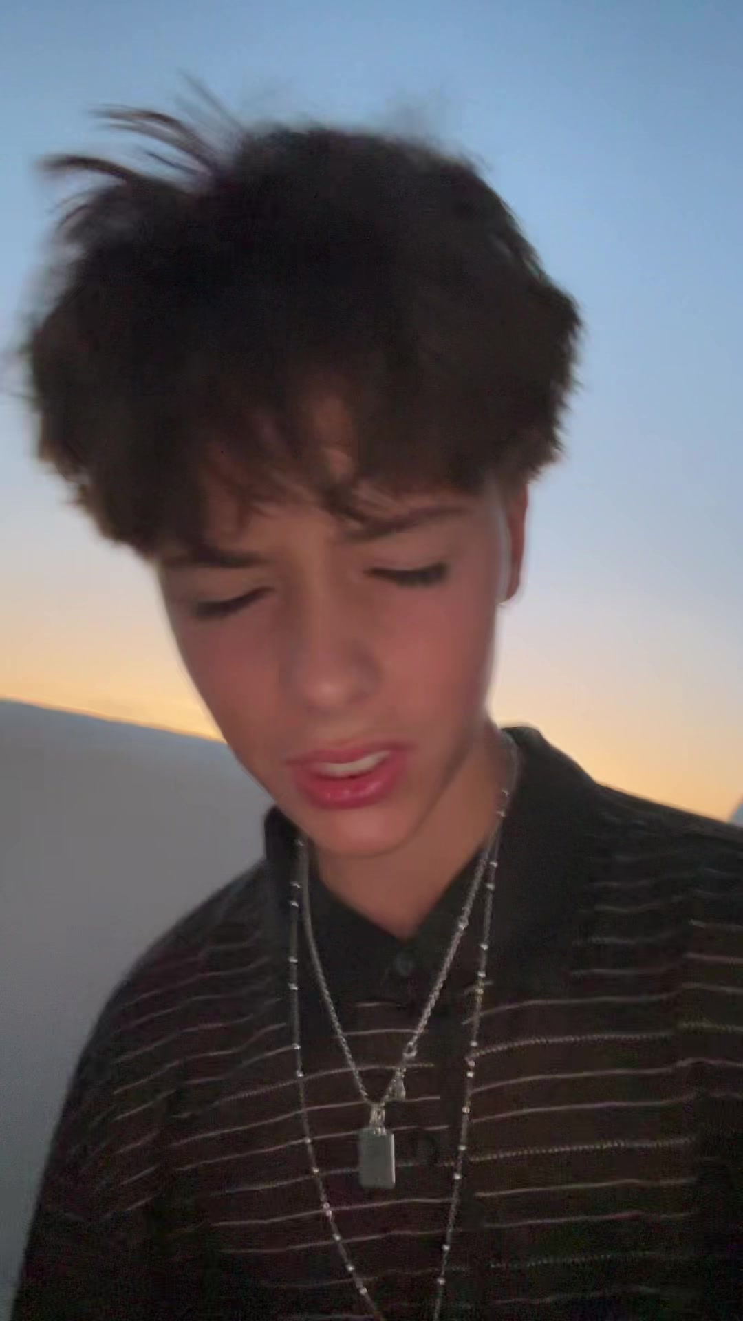 @Moeyz🤷🏽♂️