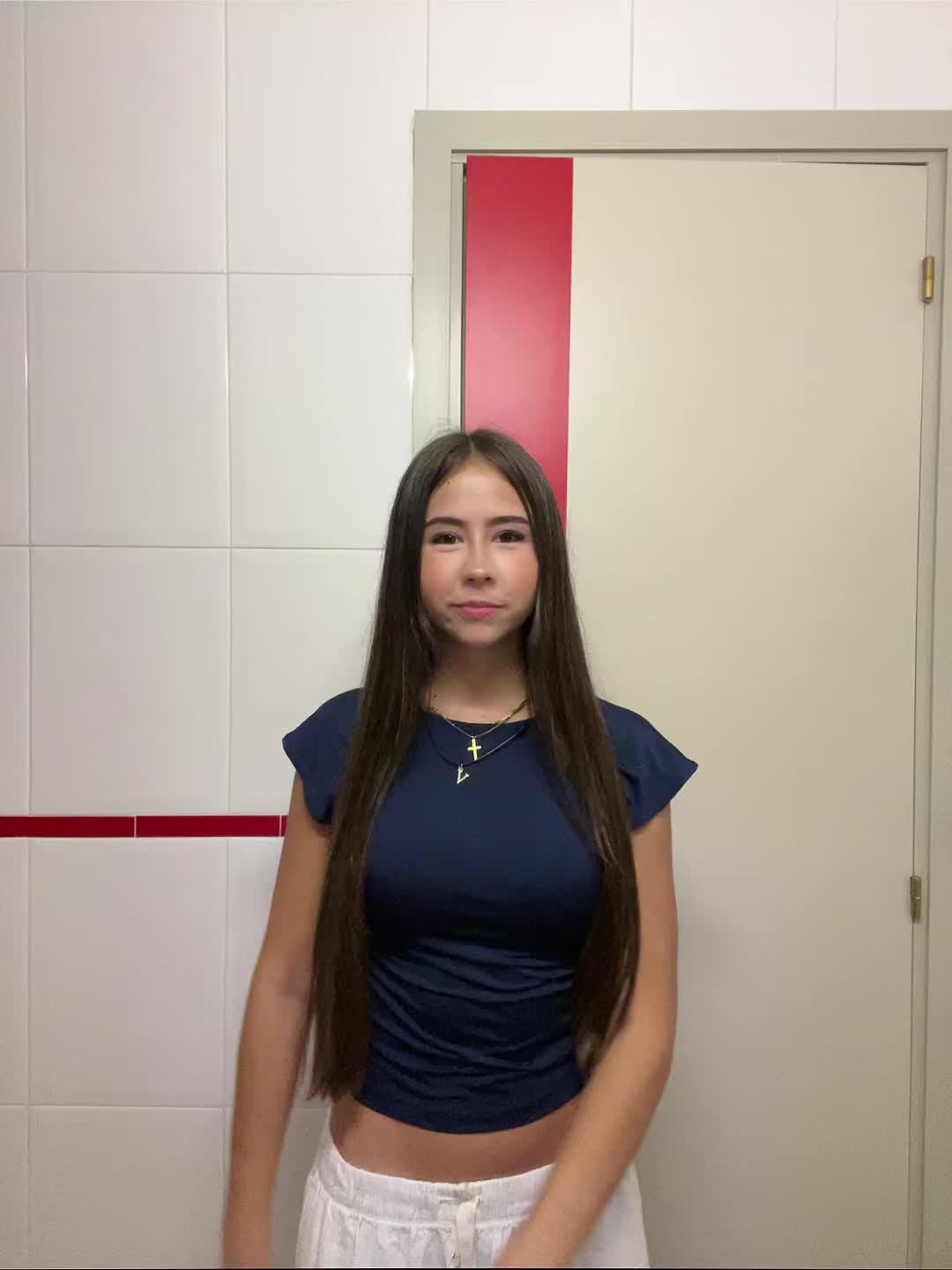 @𝐕𝐚𝐥