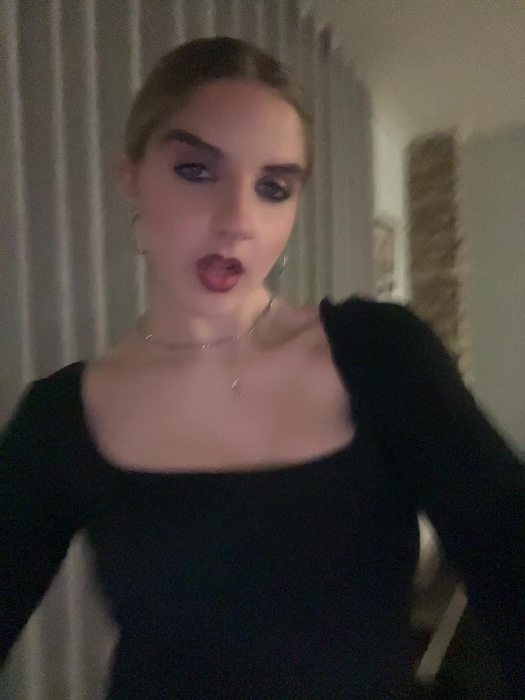 @&epsilon;&mu;&upsilon;