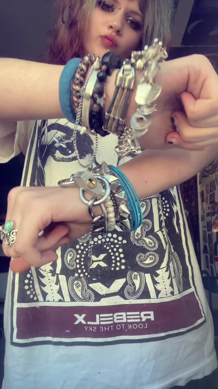 @sonicahollic09