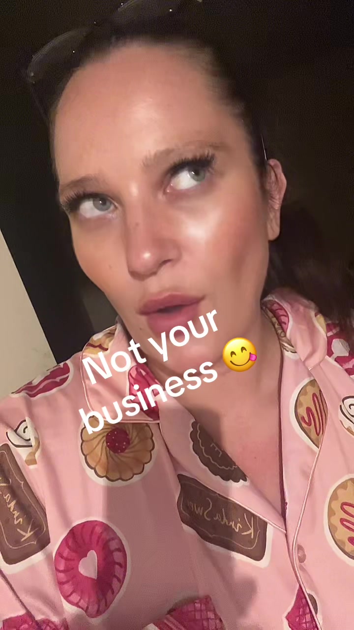 @Hilary💜🦋
