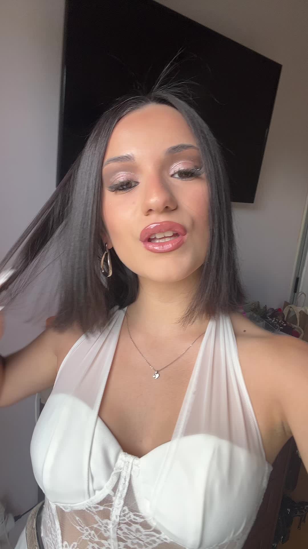 @𝒾𝓌𝒶𝓃𝓃𝒶