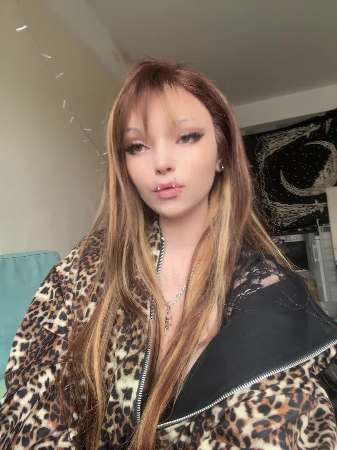 @bebegirl