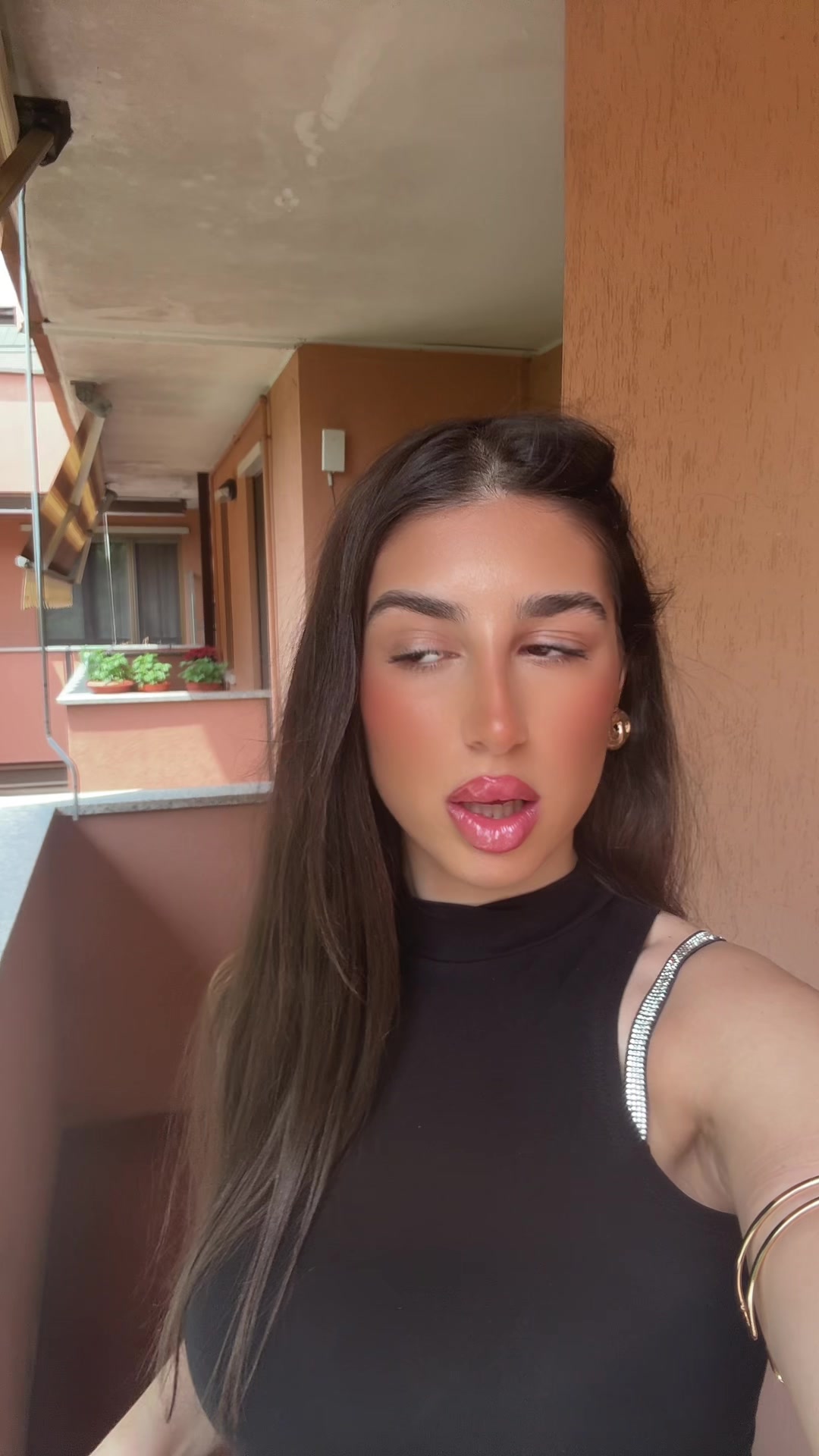 @𝑅𝑜𝑠𝑎 🇮🇹