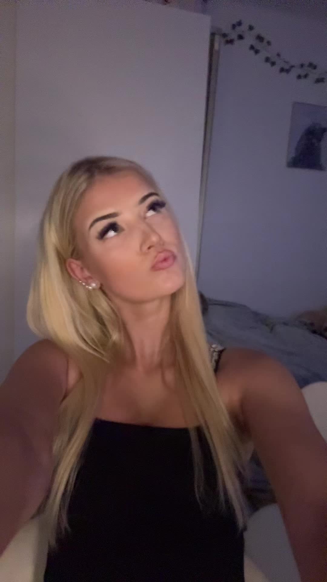@aninkaspamuje