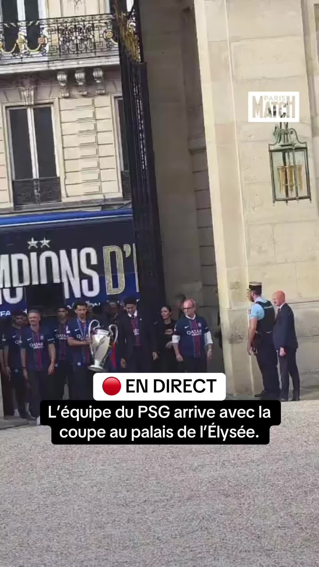 @Paris Match