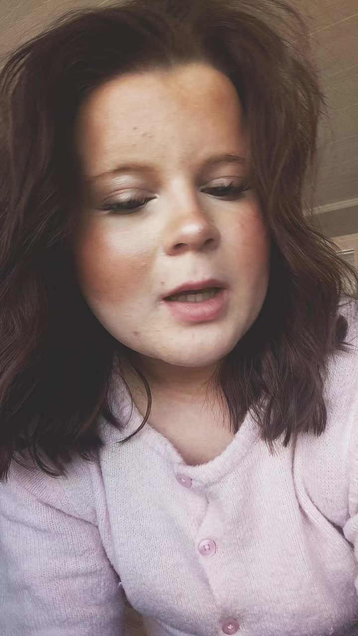 @𝐡𝐚𝐧𝐧𝐚🤍