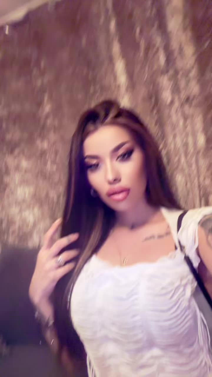 @Issra