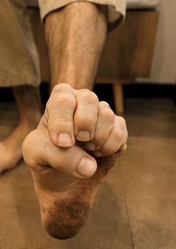 @Form Without Shoes