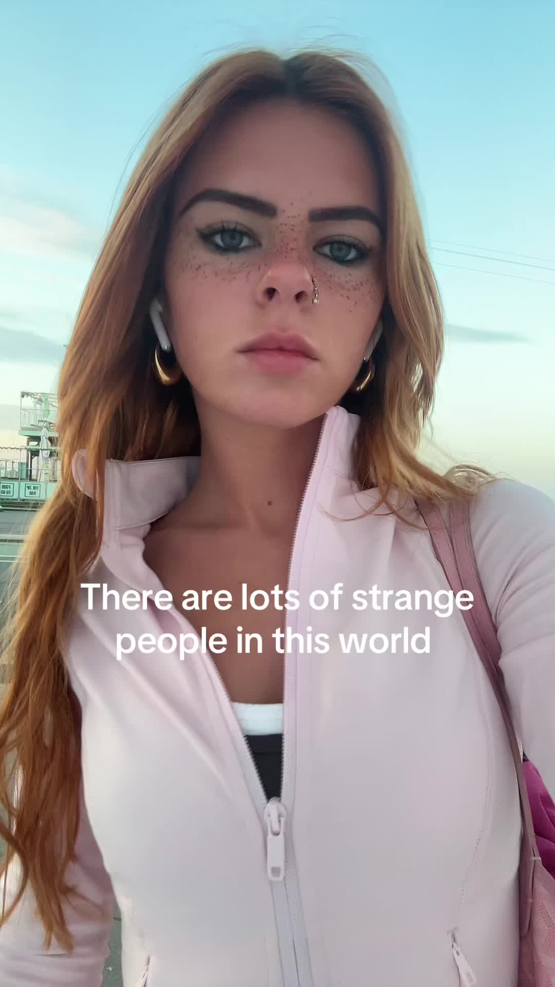 @⋆ ♱ ✩ Tegan Harris ✩ ♱ ⋆