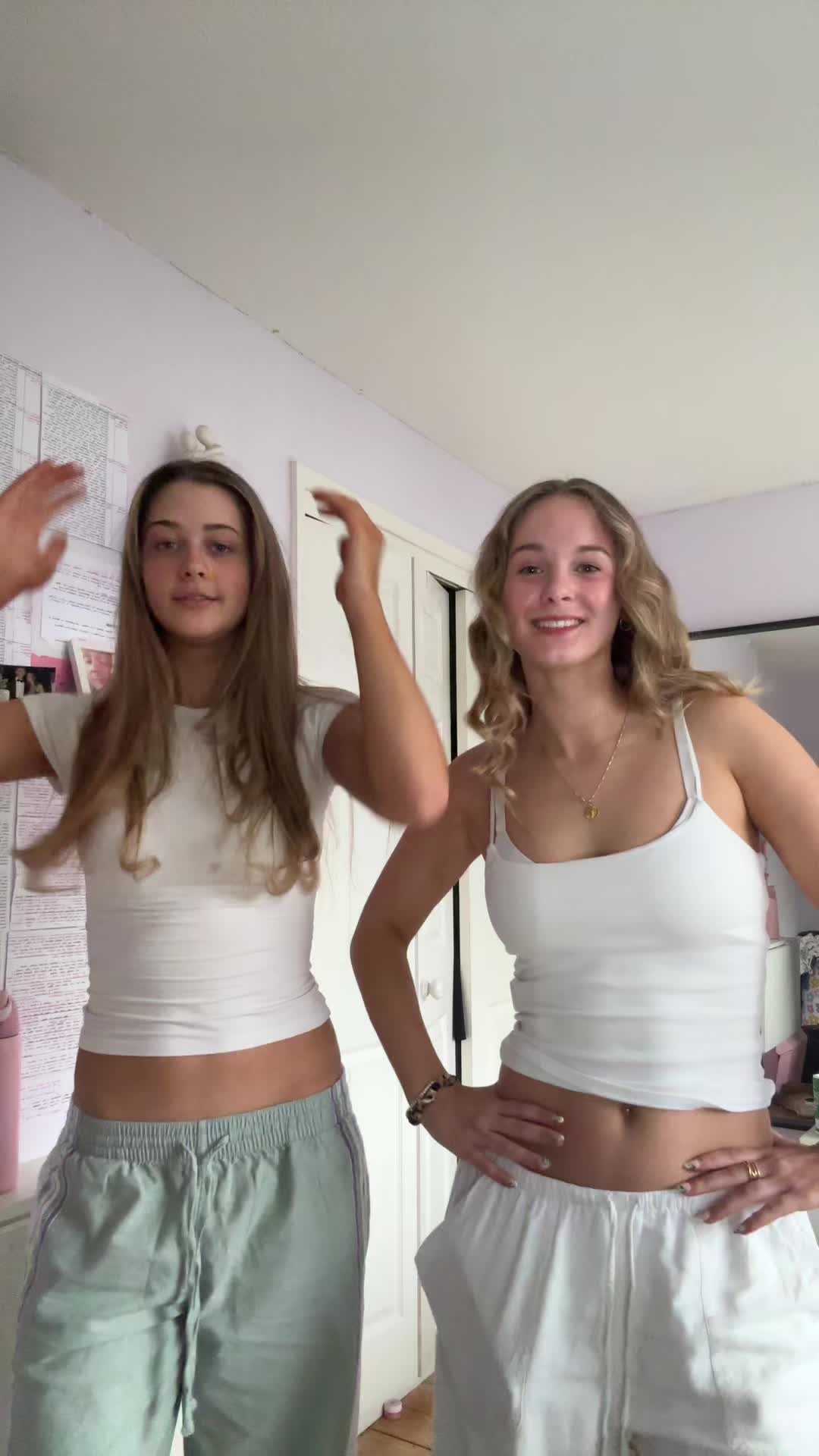 @lowri