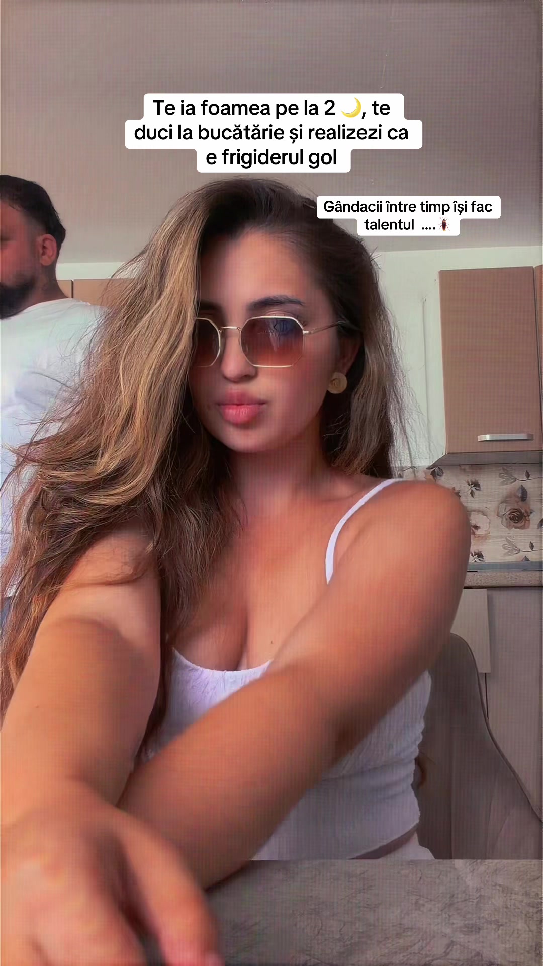 @__anaaa18__