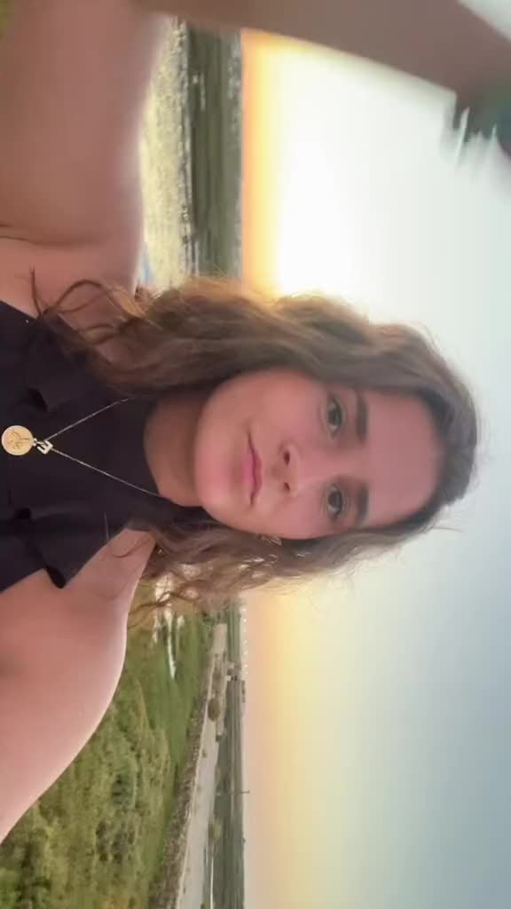 @elenita