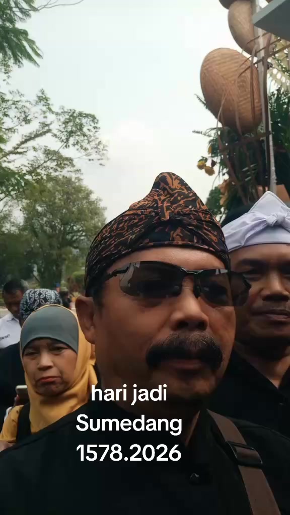 @H. Jajang_Kades Cibeusi