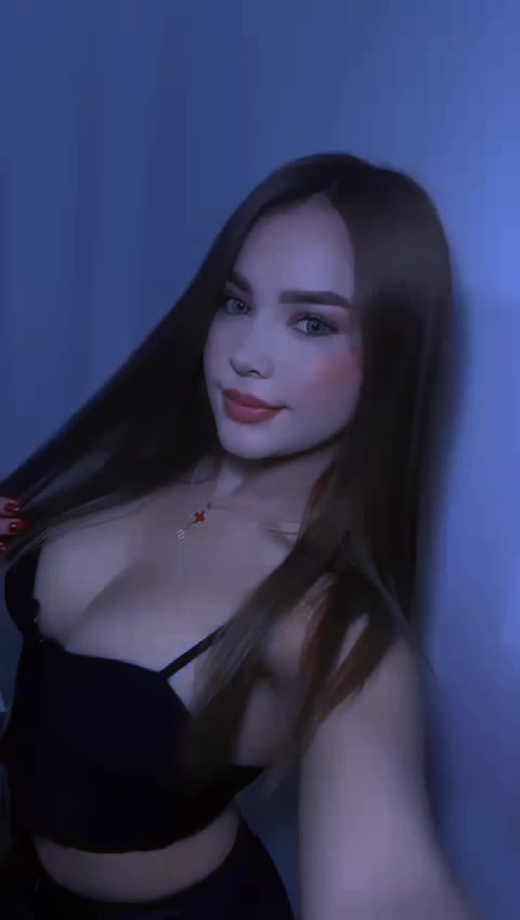 @Karina Lopez 💞⬇️❤️&zwj;🔥