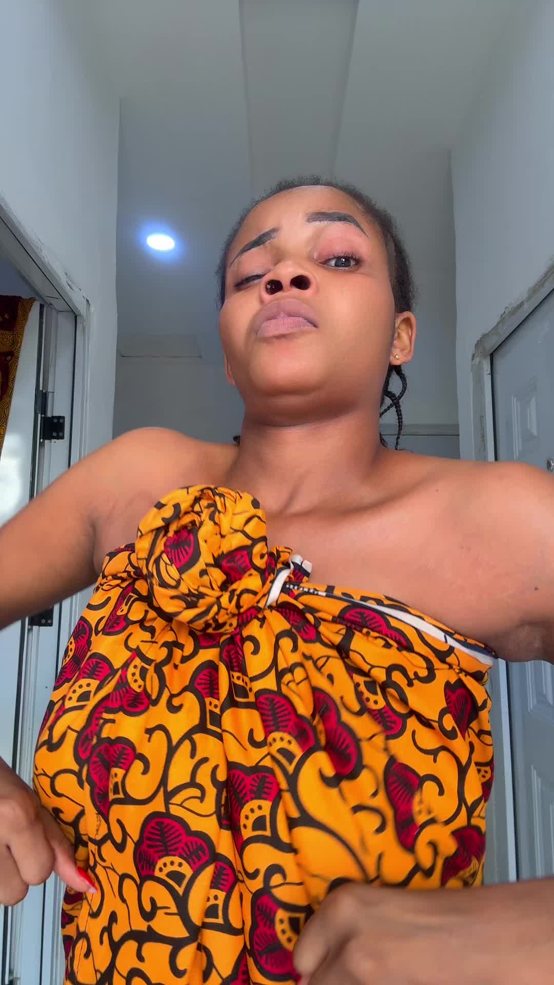@🥰The Wrapper Girl 🥰