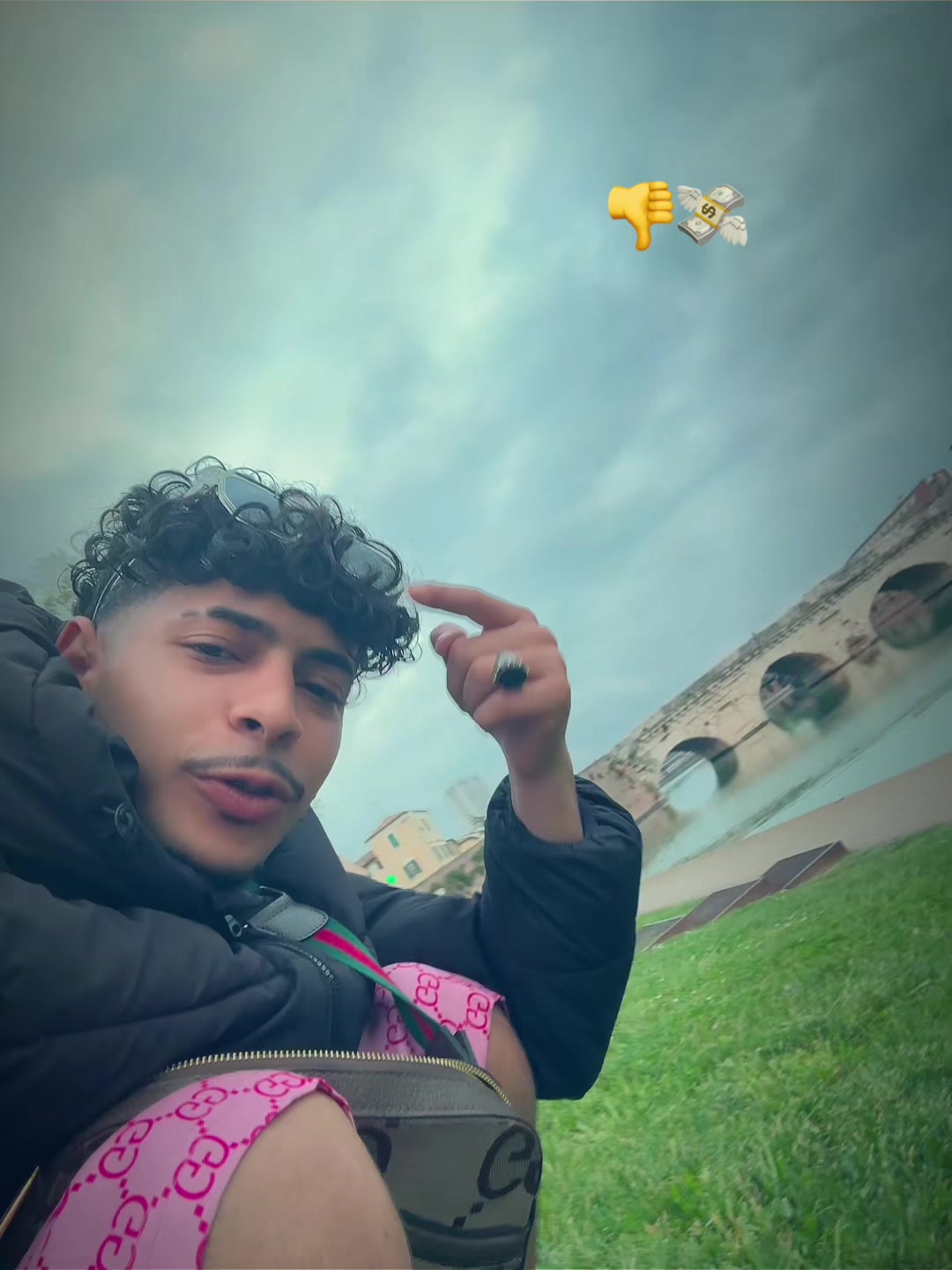 @🙉