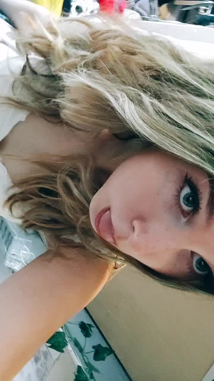 @𝔊𝔯𝔞𝔠𝔢