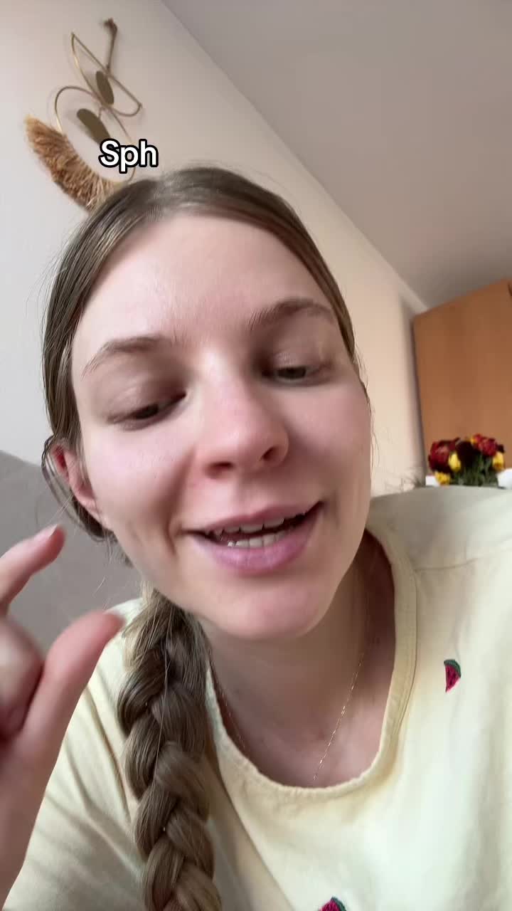@Bella