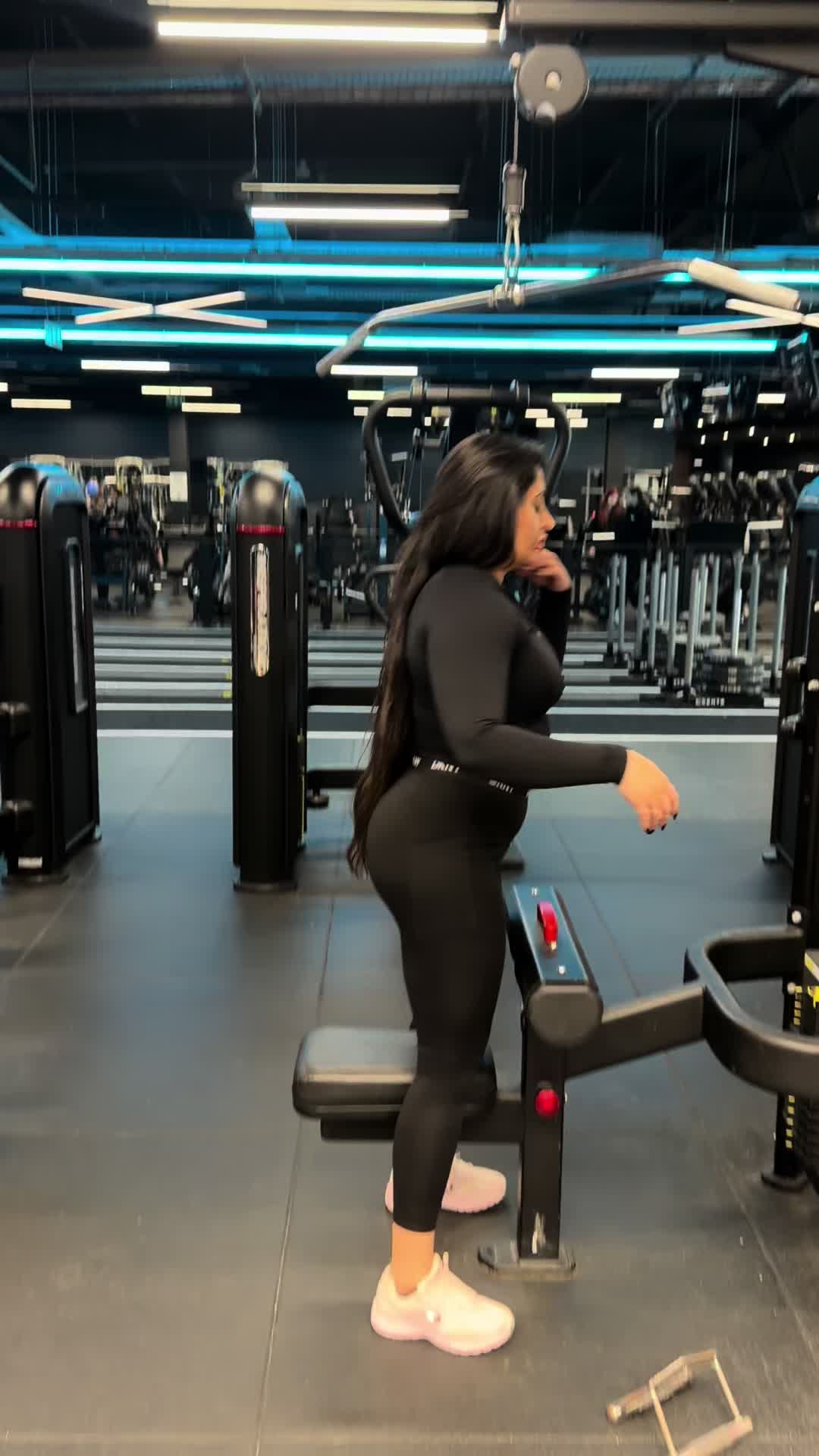 @Esmeralda Aesthetics