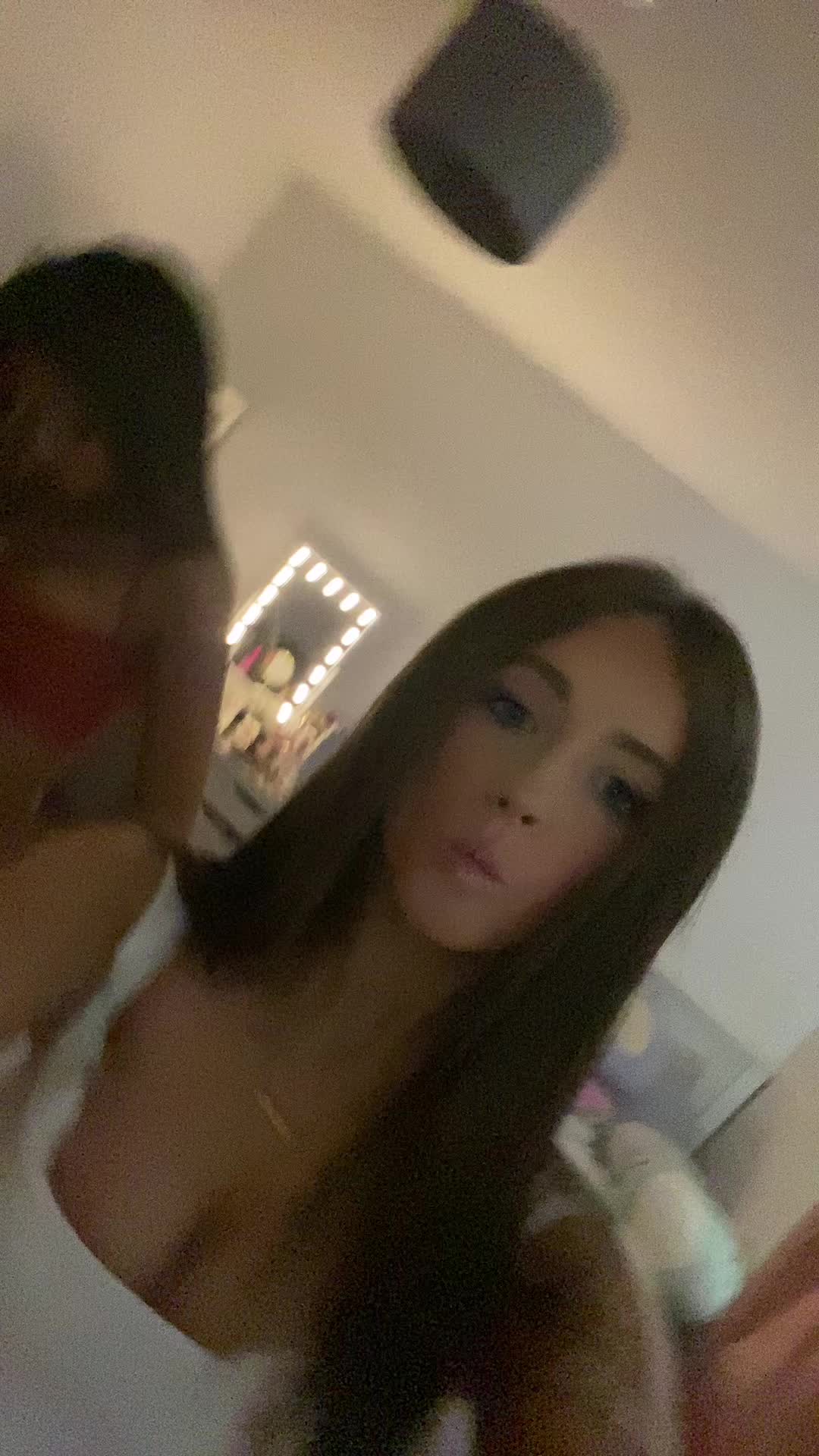 @ellie 😛